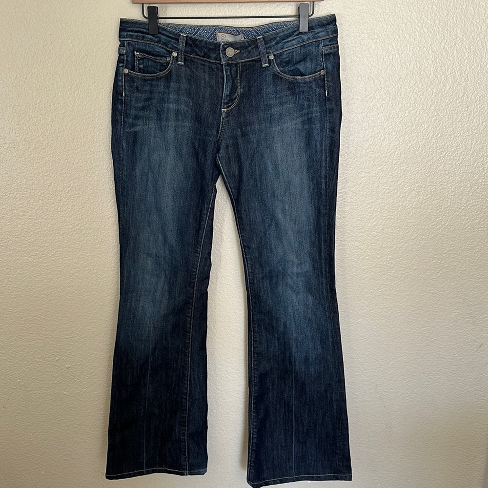 Paige Laurel Canyon Low Rise Boot Cut Jeans Size 28